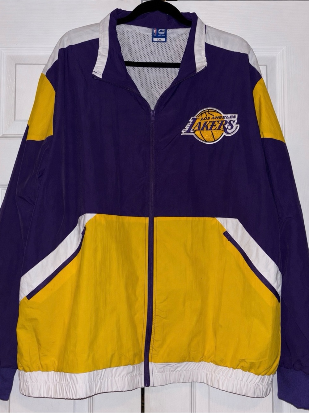 NEW Lakers LA Men’s Windbreaker size XXL